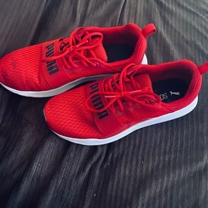 Womens Puma Sneakers